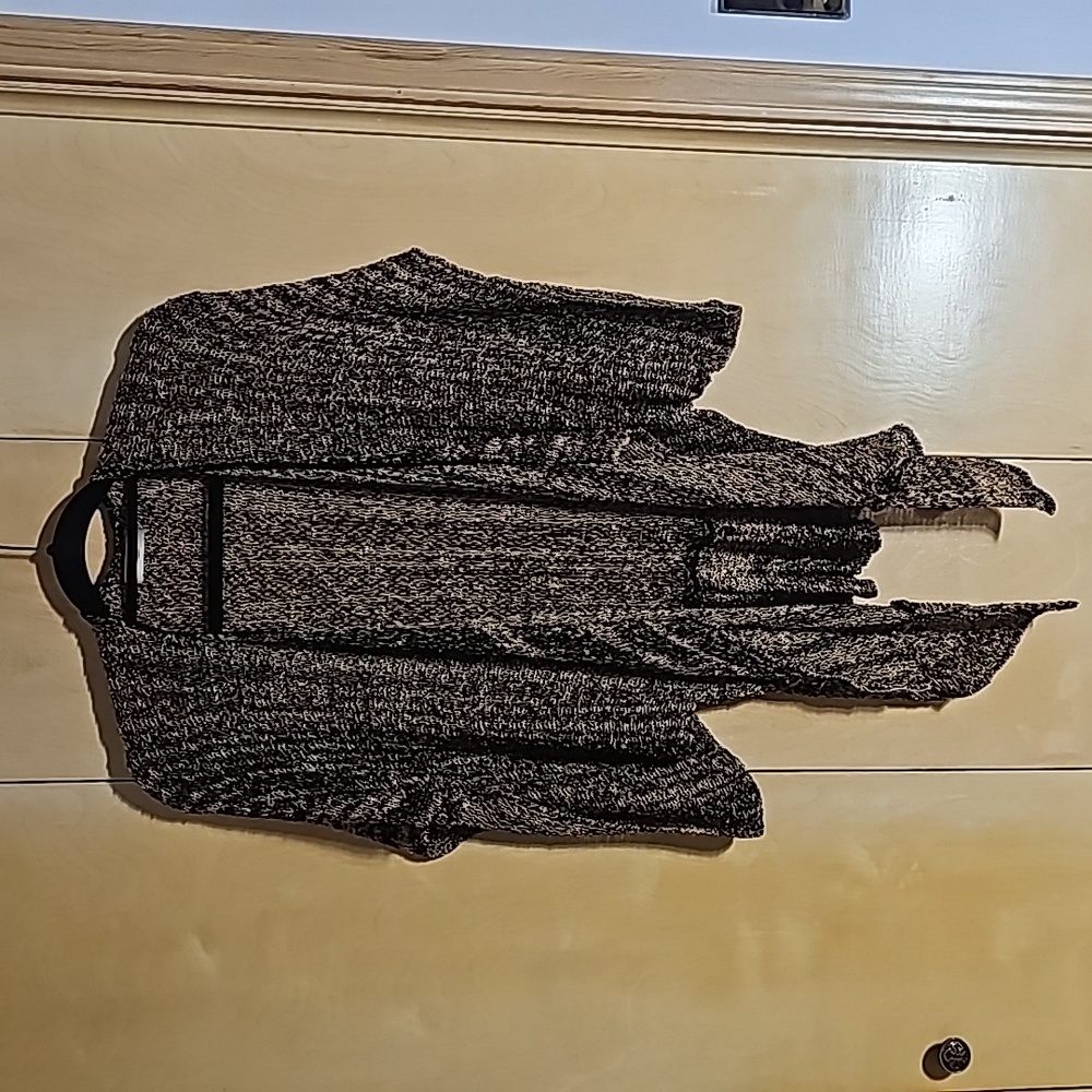 Georgina Estefania Shawl